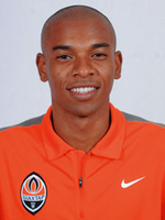 Фернандиньо обошел Робиньо и Роналдиньо